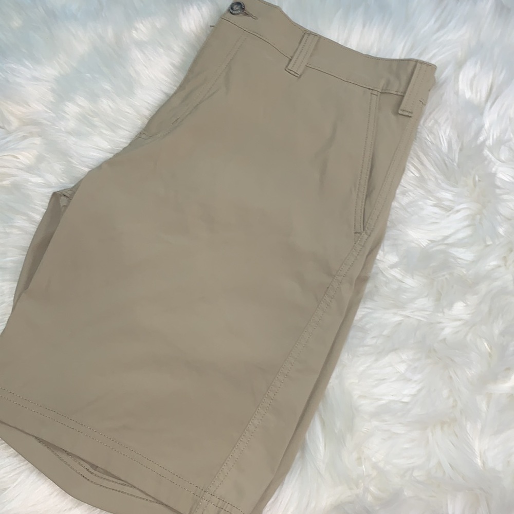 Men's Chino Shorts, Natural Fit Plain Front 8"